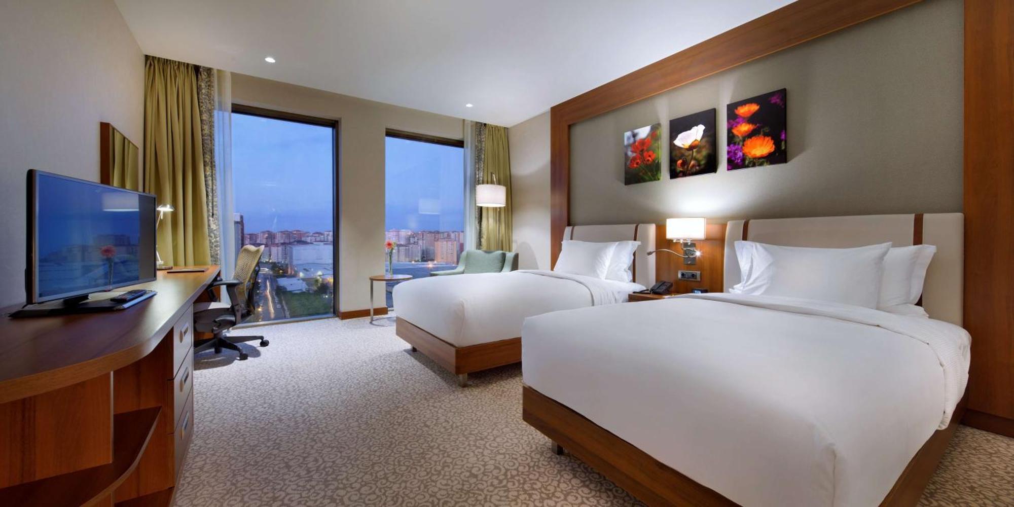 Hilton Garden Inn Istanbul Beylikduzu Екстер'єр фото
