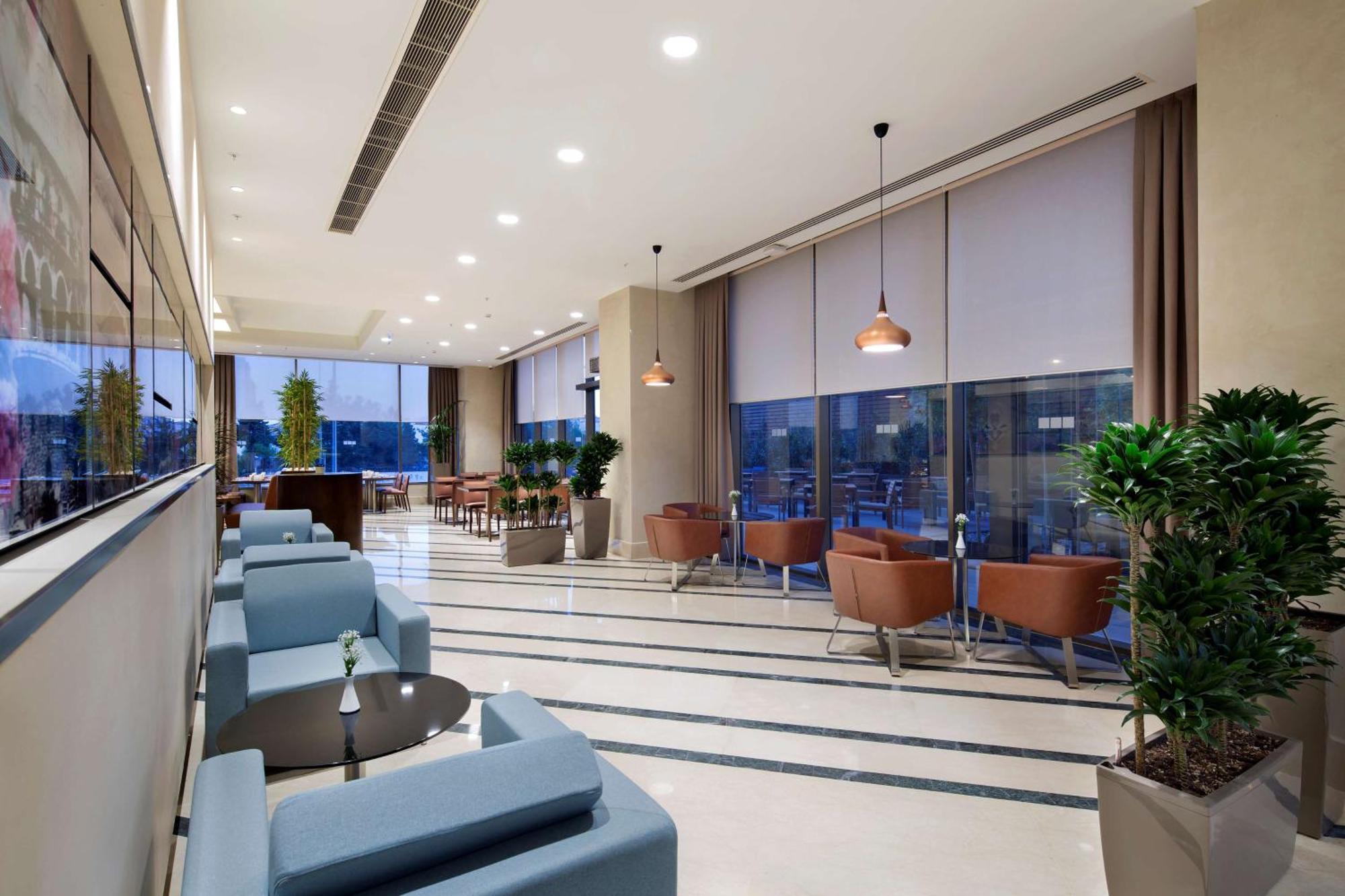 Hilton Garden Inn Istanbul Beylikduzu Екстер'єр фото