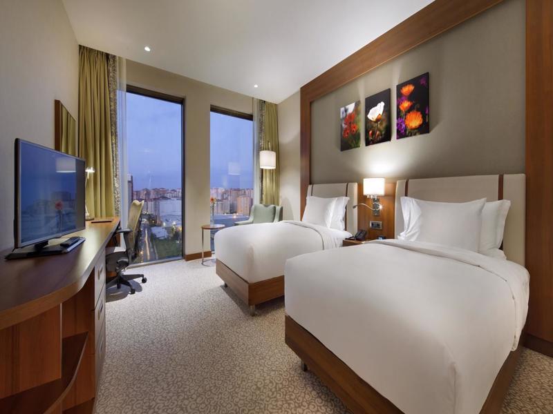 Hilton Garden Inn Istanbul Beylikduzu Екстер'єр фото